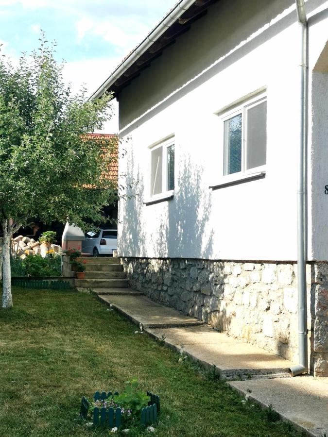 Planinski kutak Lovinac  Exteriör bild
